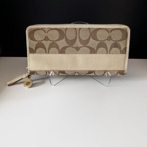 GUC Coach Signature Monogram Canvas Long Zip Wallet